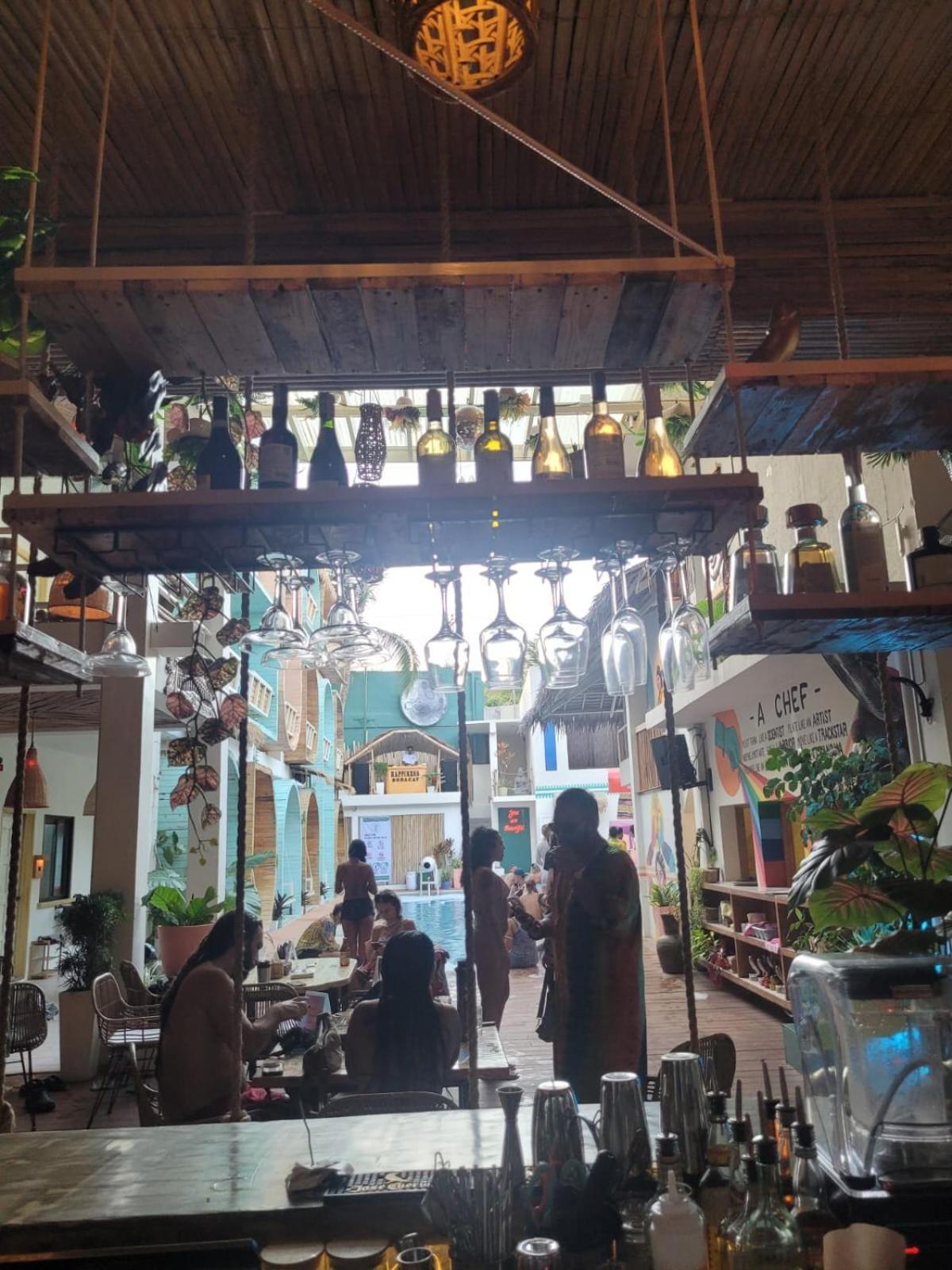 Happiness Hostel Boracay Balabag  Dış mekan fotoğraf